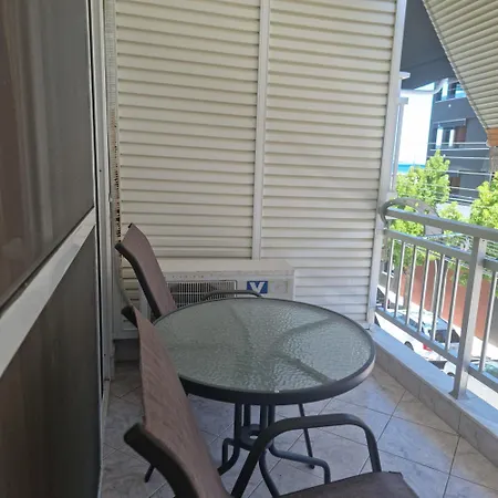 Athena Haus 3*