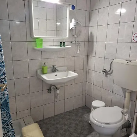 Athena Haus Apartmanhotel 3*